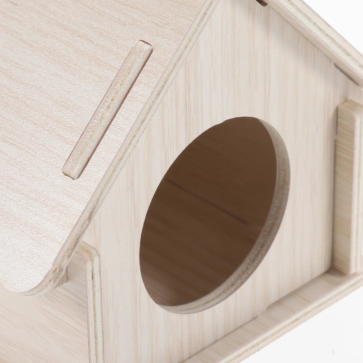 cachette en bois - La cage à Lapin